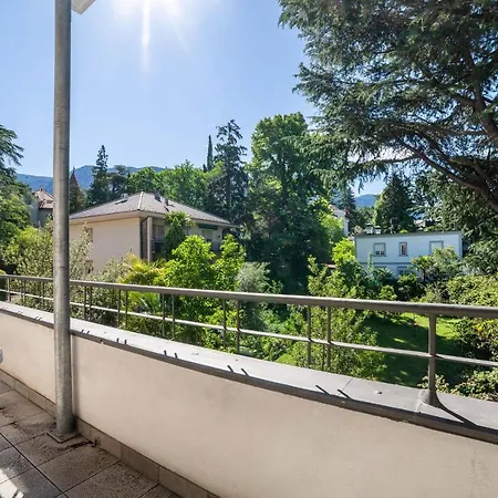 Διαμέρισμα Hubertus 2 *